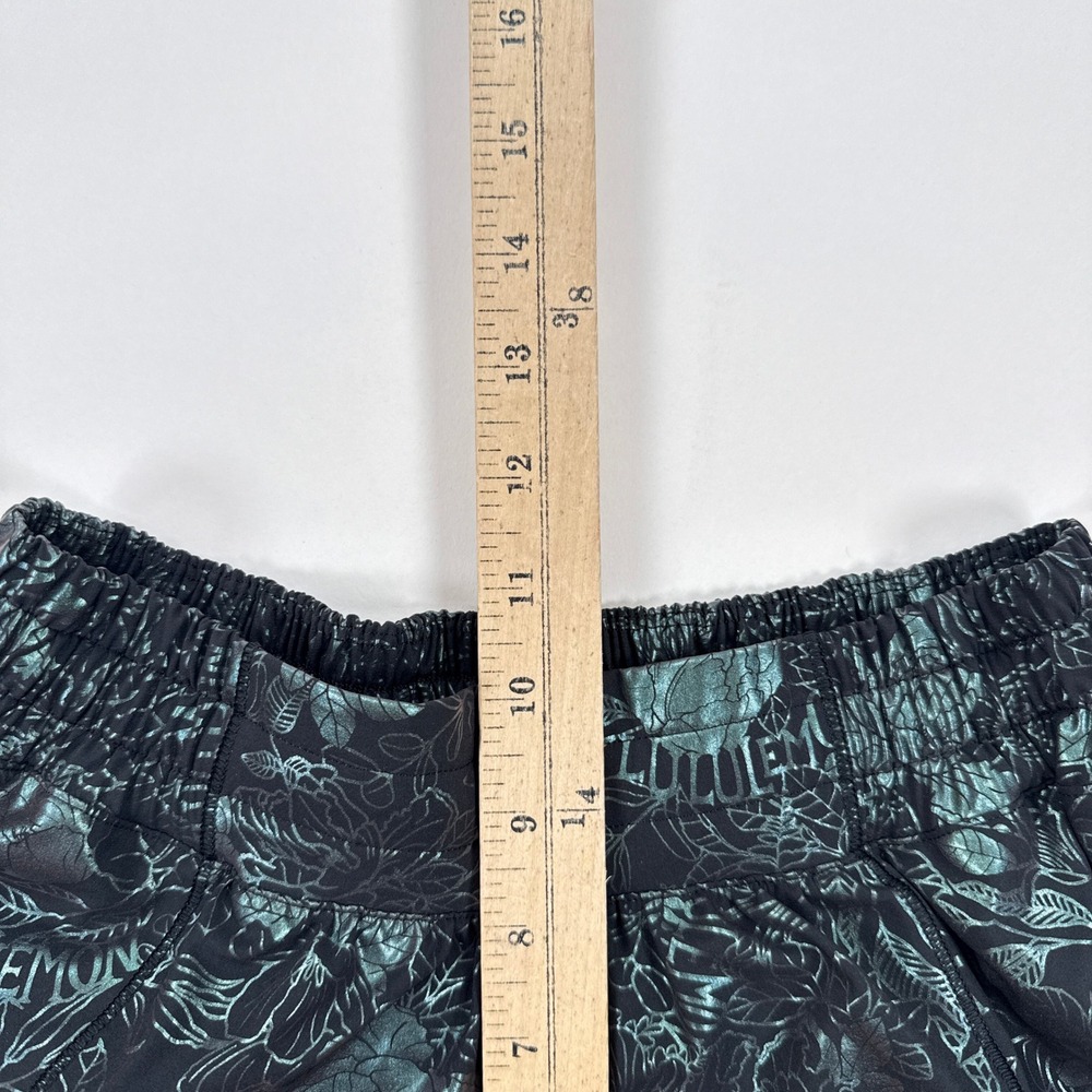 Lululemon Hotty Hot Shorts Womens 4 Black Teal Floral Lined Athletic Running LR - Picture 8 of 11